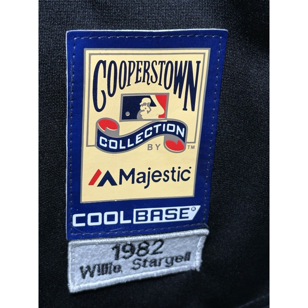 Willie Stargell Jersey Majestic Cooperstown Collection 1982 Coolbase 3XL - Picture 3 of 8